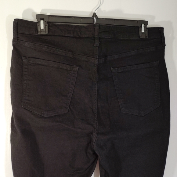 Sz 18 Wild Fable Black Denim Jeans Cotton Stretch Skinny Tapered Leg 34R - Picture 8 of 12